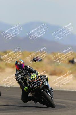 media/Oct-08-2022-SoCal Trackdays (Sat) [[1fc3beec89]]/Turn 16 (125pm)/